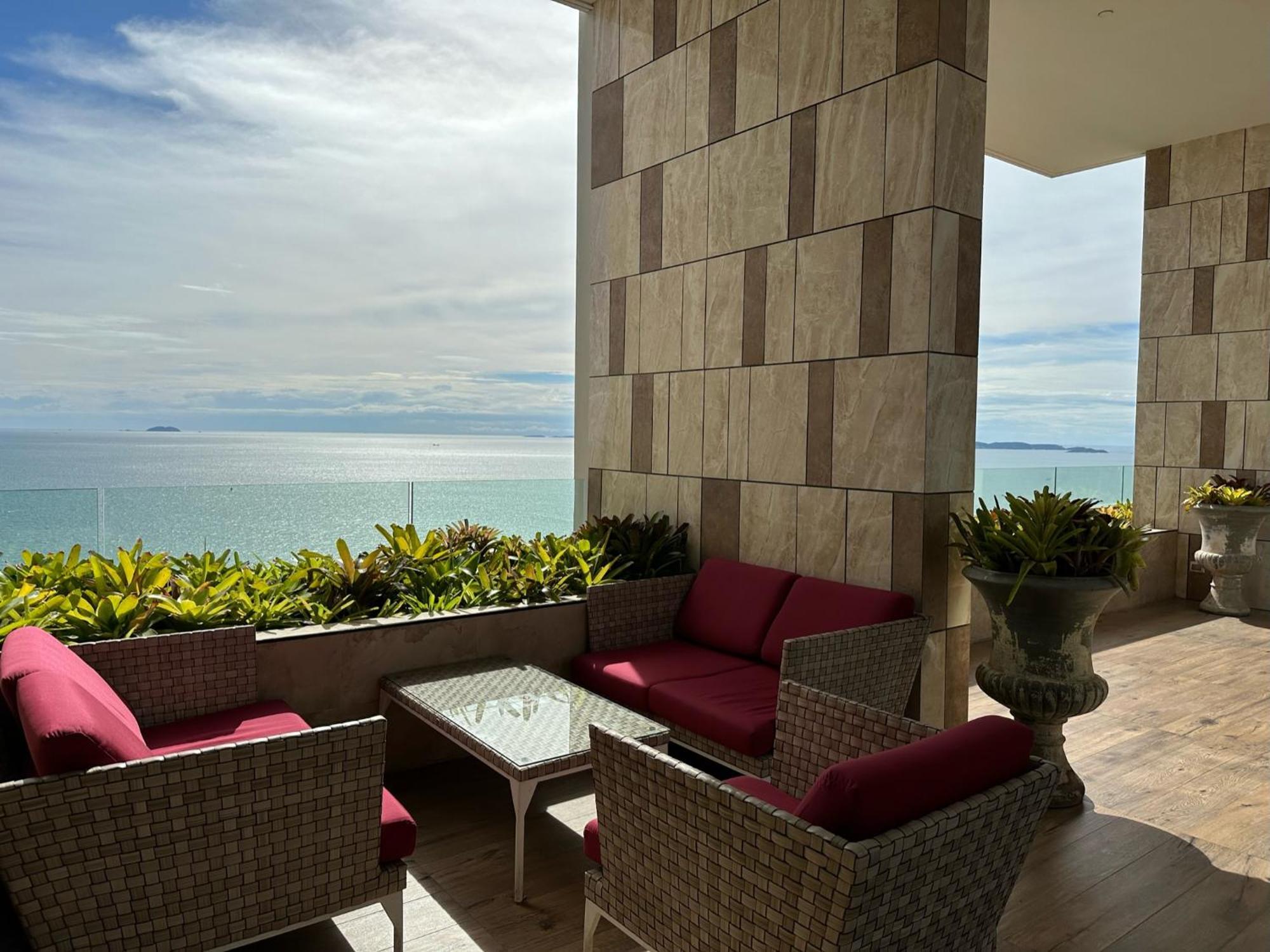 芭提雅高层海景奢华公寓the Riviera Jomtien生香家直达海滩2704 Exteriér fotografie
